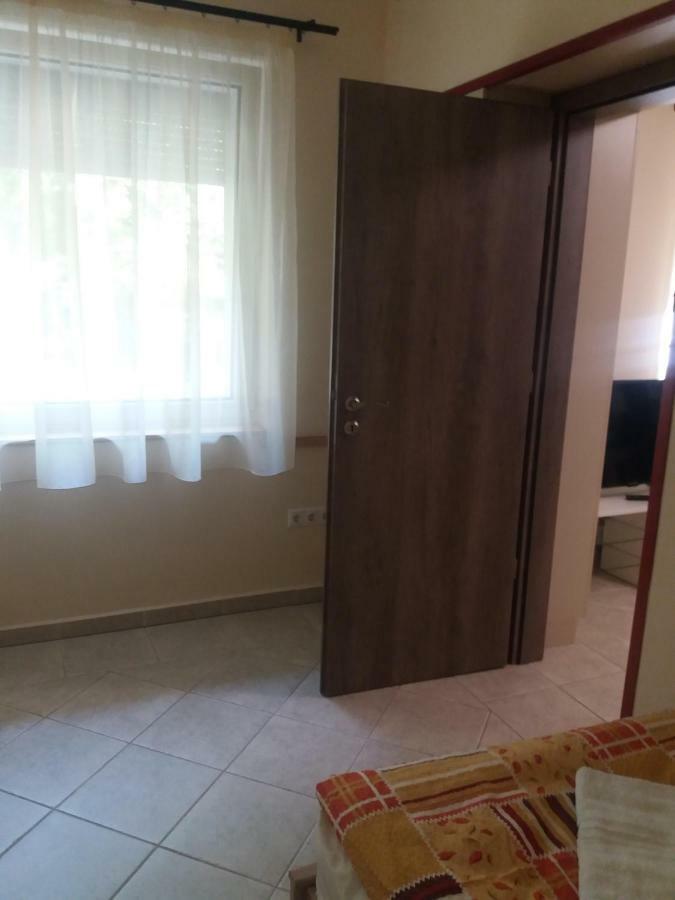 Centrum Apartman Lejlighed Szeged Eksteriør billede