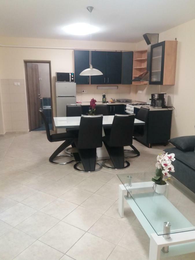 Centrum Apartman Lejlighed Szeged Eksteriør billede