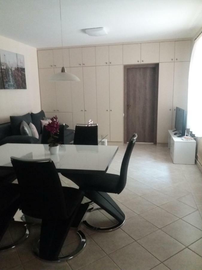 Centrum Apartman Lejlighed Szeged Eksteriør billede